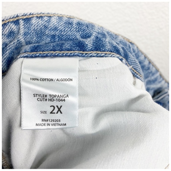 NWT‎ Carly Jean Distressed Topanga Boyfriend Jeans Size 2X - Picture 12 of 13